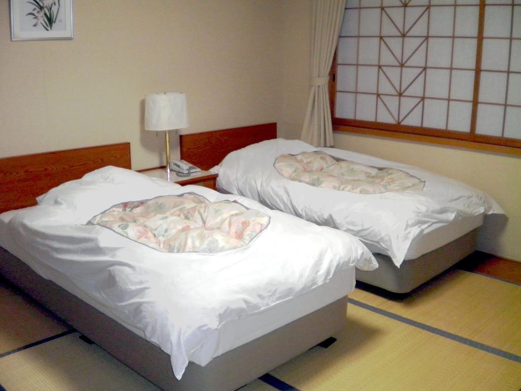Watarase Onsen Hotel Yamayuri Hongu Esterno foto